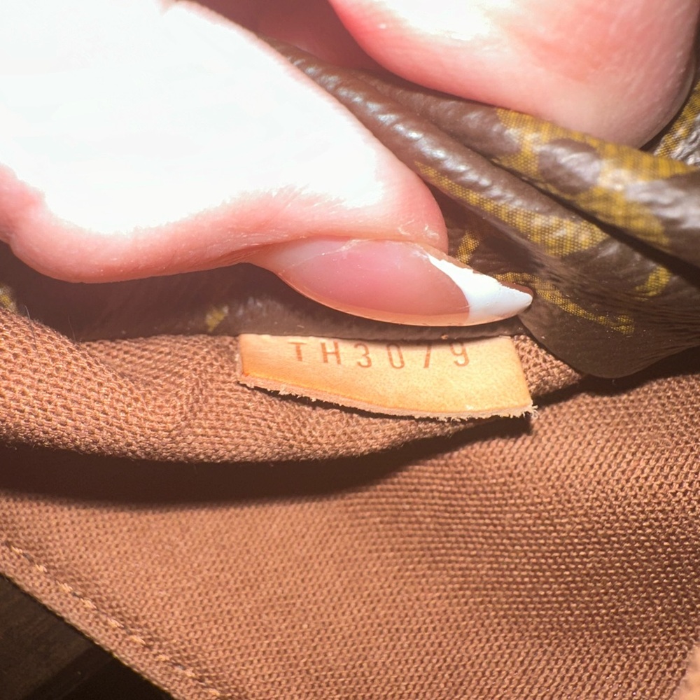 Louis Vuitton Totally tote monogram MM - Picture 7 of 14